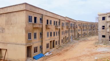 Peachville Mbora — The Horizon Collection view 1